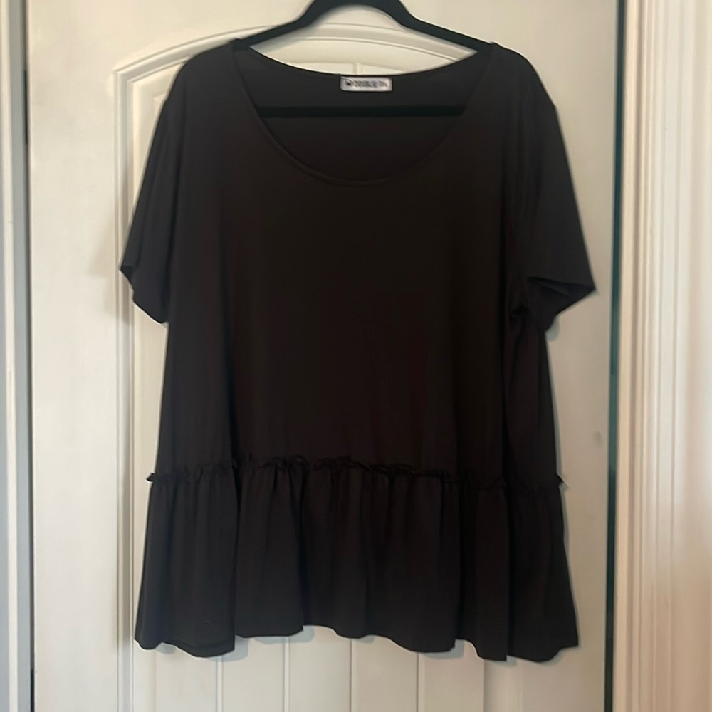 Black too with ruffle bottom.